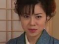 【無修正】オナニー大好きな美人女将→お客さんに手コキのサービス