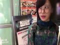 眼鏡が似合う美大生が、ナンパ師のヤリ部屋に誘われイチャイチャＳＥＸ